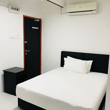 H-Hotel Johor Bahru Luaran gambar